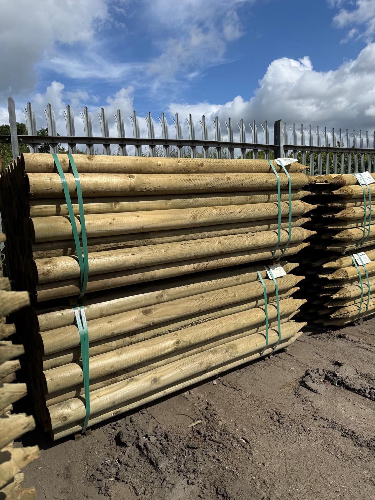 Platinum Incised Round Pointed Post - 100mm x 1.8m