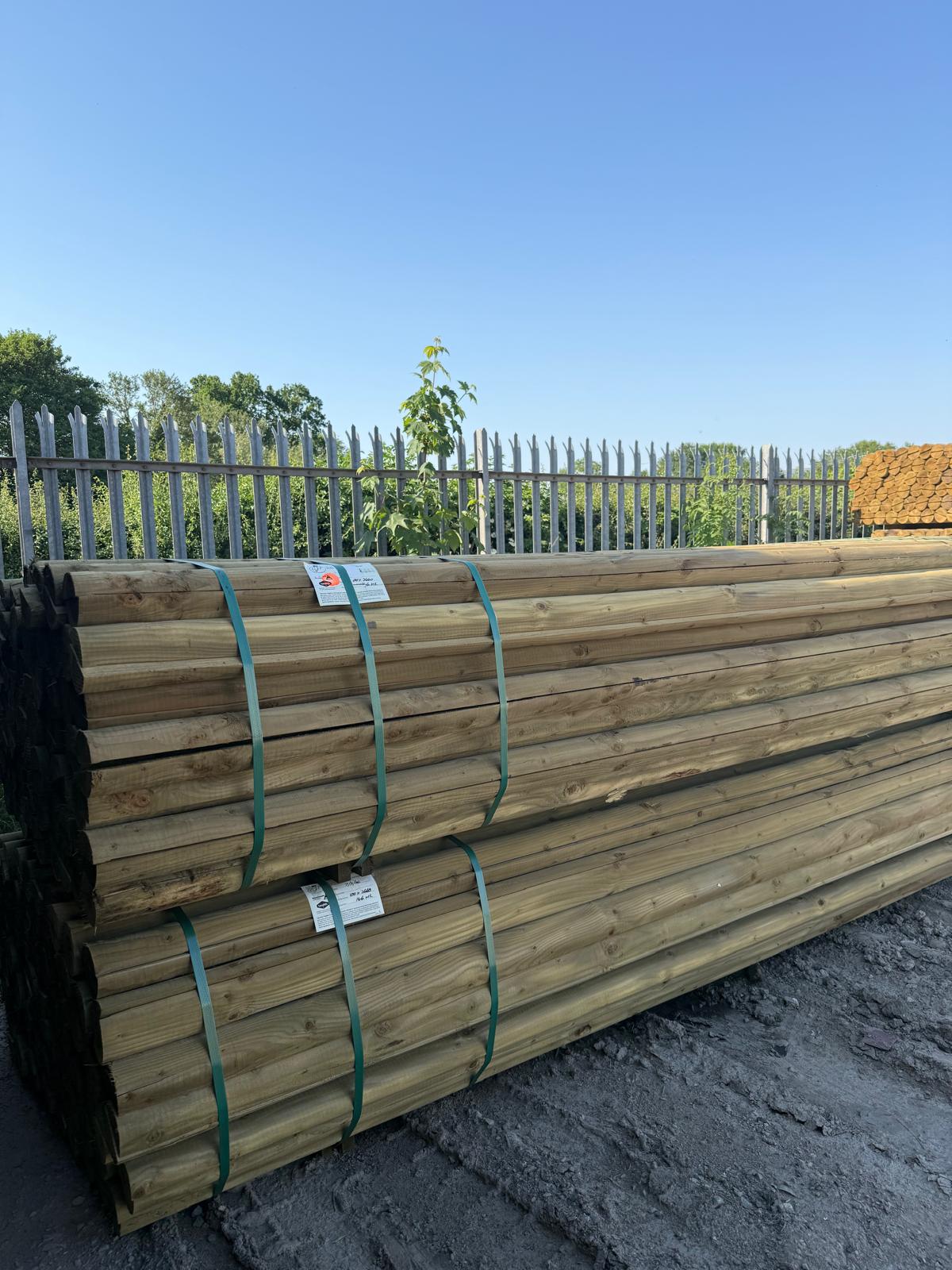 Platinum Half Round Rail - 100mm x 3.66m