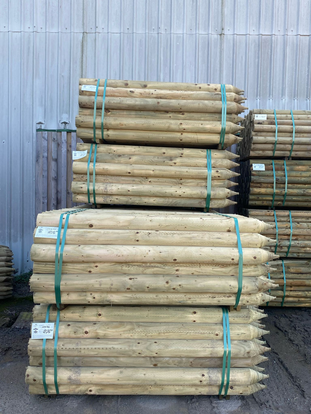 Platinum Incised Round Pointed Post - 115mm x 1.65m