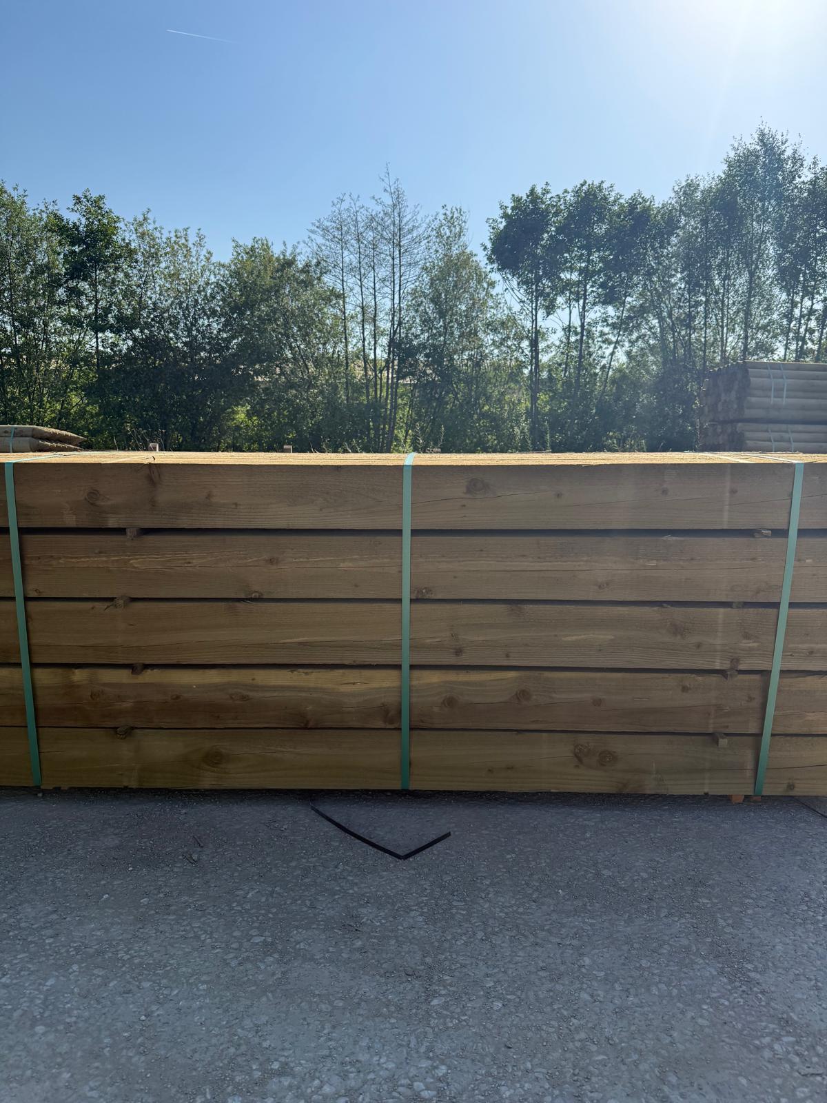150 x 150 x 2.4m 4WW 2 square sawn timber post